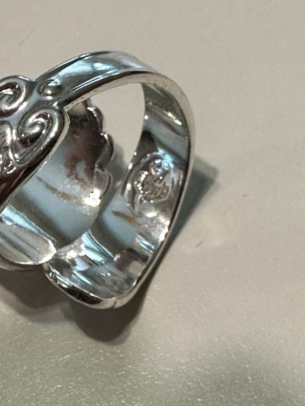 Premier Designs PD  adjustable Silver spoon Wrap Ring Size 6.5 Retro - Picture 8 of 8